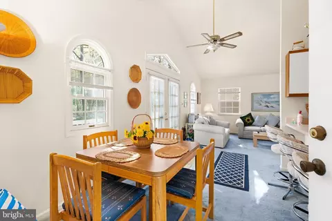 Dining - 1038 Ocean Pkwy, Ocean Pines, MD 21811 photo 1 of 2