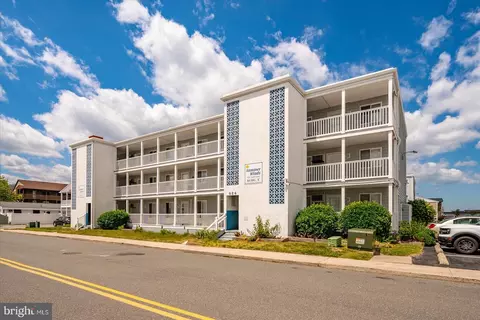 424 Lark Ln #E303, Ocean City, MD 21842