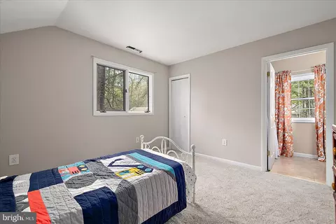 Bedroom - 14 Trinity Pl, Ocean Pines, MD 21811 photo 7 of 9