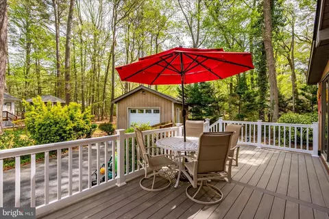 Exterior - 14 Trinity Pl, Ocean Pines, MD 21811 photo 5 of 14