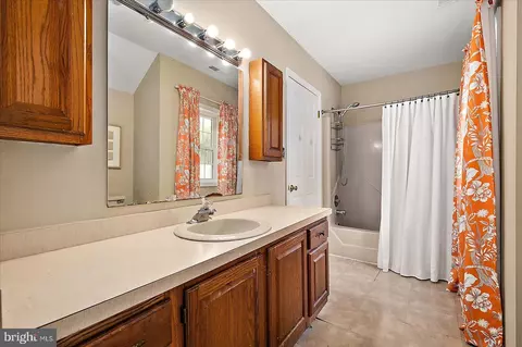 Bath - 14 Trinity Pl, Ocean Pines, MD 21811 photo 4 of 4