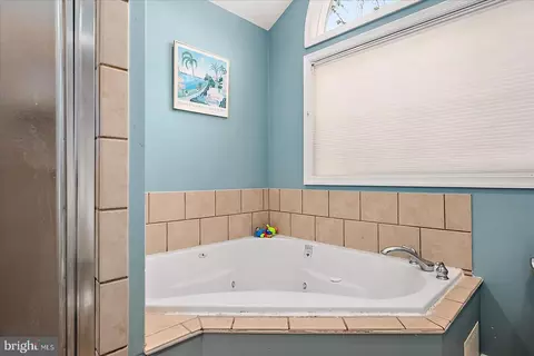 Bath - 14 Trinity Pl, Ocean Pines, MD 21811 photo 2 of 4