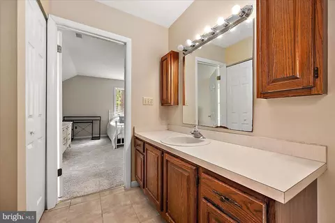 Bath - 14 Trinity Pl, Ocean Pines, MD 21811 photo 3 of 4