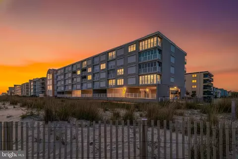 13908 Wight St #303 PELICAN BEACH, Ocean City, MD 21842