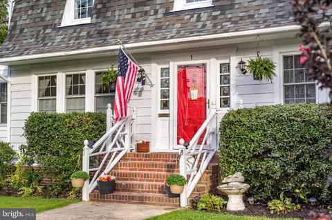 1 2nd St, Pocomoke City, MD 21851