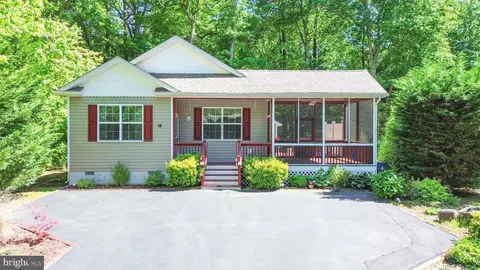 16 Juniper Ct, Ocean Pines, MD 21811