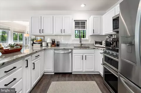 Kitchen - 8 Bridgewater Rd, Ocean Pines, MD 21811 photo 3 of 6