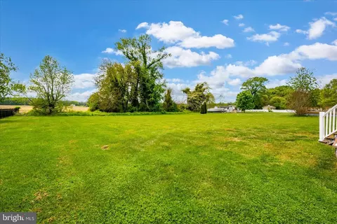 Exterior - 273 Powell Cir, Berlin, MD 21811 photo 7 of 10