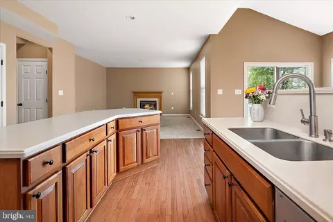 Kitchen - 273 Powell Cir, Berlin, MD 21811 photo 6 of 6