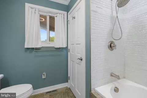 Bath - 23 Mallard Dr E, Ocean Pines, MD 21811 photo 4 of 7