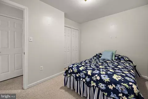 Bedroom - 1348 Ocean Pkwy, Berlin, MD 21811 photo 5 of 9