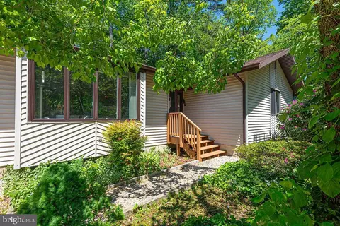 Exterior - 40 Harbormist Cir, Ocean Pines, MD 21811 photo 5 of 15