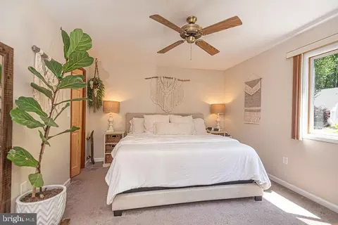 Bedroom - 40 Harbormist Cir, Ocean Pines, MD 21811 photo 1 of 5