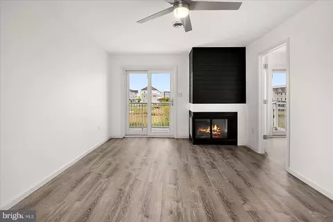 Living - 120 71st St #3, Ocean City, MD 21842 photo 7 of 8