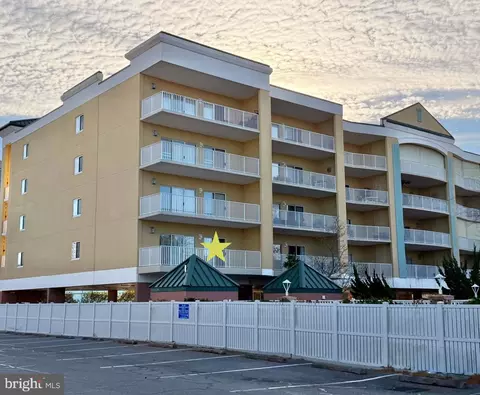 111 100th St #107, Ocean City, MD 21842