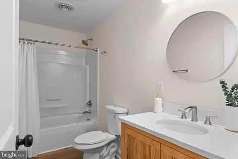 Bath - 9 Yeoman Ct, Ocean Pines, MD 21811 photo 3 of 3