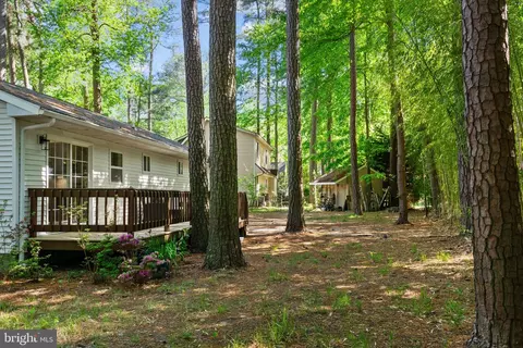 Exterior - 9 Yeoman Ct, Ocean Pines, MD 21811 photo 5 of 12