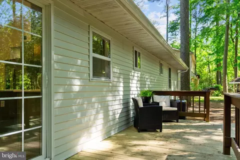 Exterior - 9 Yeoman Ct, Ocean Pines, MD 21811 photo 3 of 12