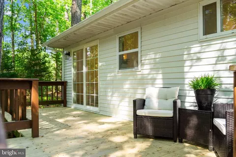 Exterior - 9 Yeoman Ct, Ocean Pines, MD 21811 photo 10 of 12