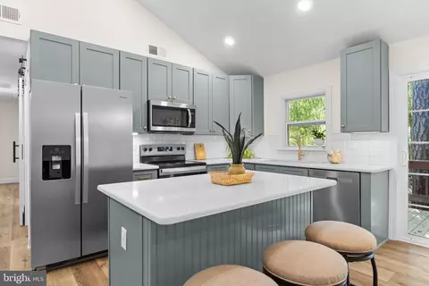 Kitchen - 9 Yeoman Ct, Ocean Pines, MD 21811 photo 3 of 7