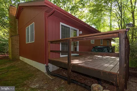 Exterior - 32 Whaler Ln, Ocean Pines, MD 21811 photo 9 of 15