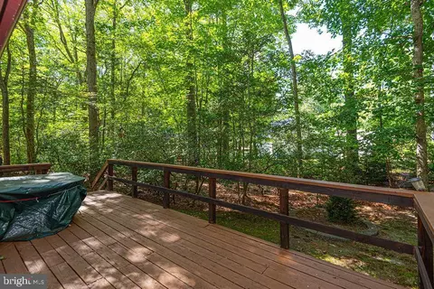 Exterior - 32 Whaler Ln, Ocean Pines, MD 21811 photo 13 of 15