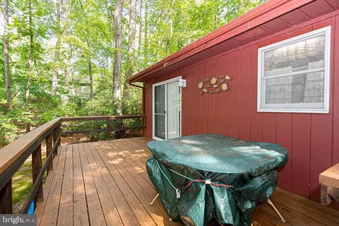 Exterior - 32 Whaler Ln, Ocean Pines, MD 21811 photo 12 of 15