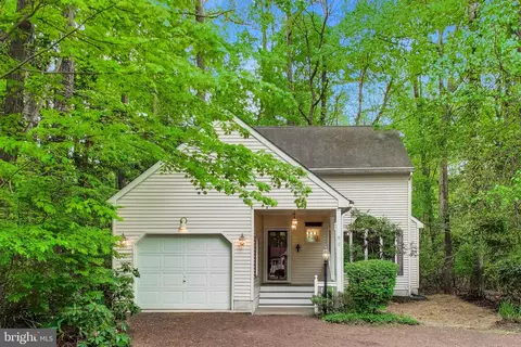 Exterior - 5 Little John Ct, Ocean Pines, MD 21811 photo 6 of 9