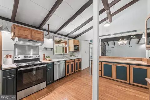 Kitchen - 25 Seabreeze Rd, Ocean Pines, MD 21811 photo 1 of 4