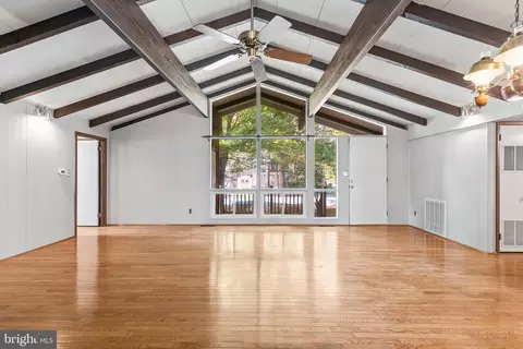 Living - 25 Seabreeze Rd, Ocean Pines, MD 21811 photo 2 of 3