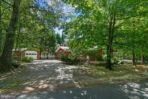 Exterior - 25 Seabreeze Rd, Ocean Pines, MD 21811 photo 1 of 10