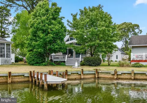 101 White Sail Cir, Ocean Pines, MD 21811