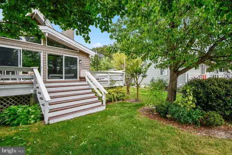 Exterior - 101 White Sail Cir, Ocean Pines, MD 21811 photo 5 of 12
