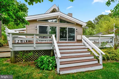 Exterior - 101 White Sail Cir, Ocean Pines, MD 21811 photo 3 of 12