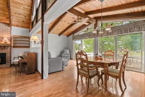 Dining - 101 White Sail Cir, Ocean Pines, MD 21811 photo 2 of 3