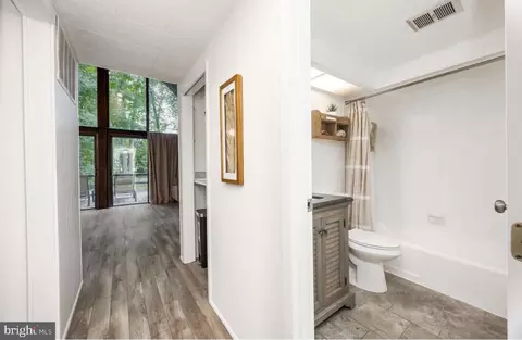 Entry Way - 5 Falcon Bridge Rd, Ocean Pines, MD 21811 photo 5 of 9