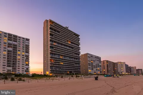 9900 Coastal Hwy #413 CENTURY I, Ocean City, MD 21842