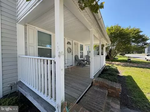 Exterior - 104 Franklin Ave, Berlin, MD 21811 photo 10 of 10