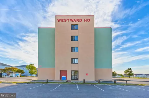 2301 Philadelphia Ave #406, Ocean City, MD 21842