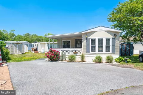 277 Woodhaven Ct, Berlin, MD 21811
