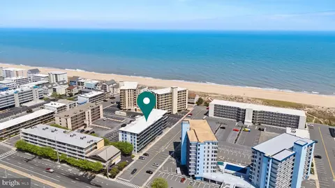 10 135th St #106, Ocean City, MD 21842