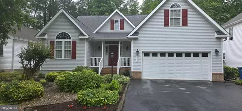 1210 Ocean Pkwy, Ocean Pines, MD 21811