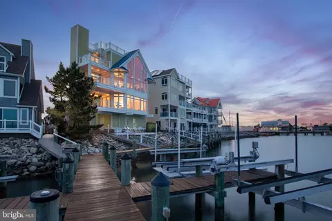 12959 Harbor Rd, Ocean City, MD 21842