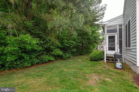 Exterior - 7 Long Point Ct, Ocean Pines, MD 21811 photo 8 of 10