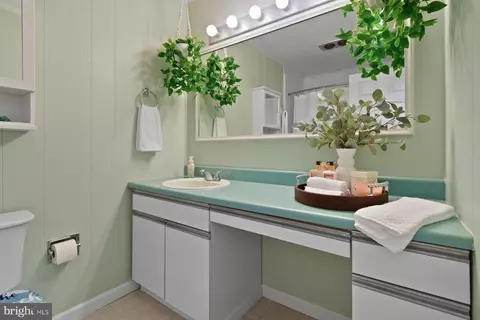 Bath - 20 Southwind, Ocean Pines, MD 21811 photo 2 of 4