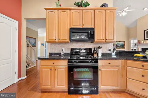 Kitchen - 95 Chatham Ct, Ocean Pines, MD 21811 photo 4 of 7