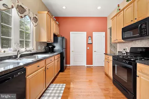 Kitchen - 95 Chatham Ct, Ocean Pines, MD 21811 photo 2 of 7