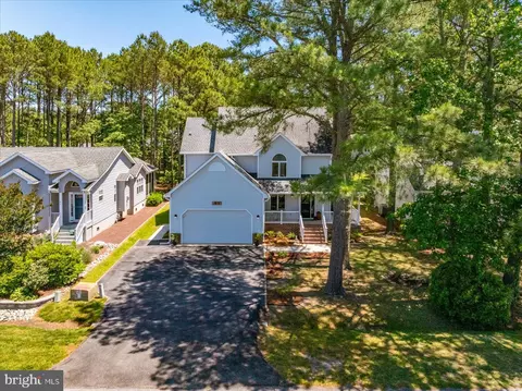 91 Watertown Rd, Ocean Pines, MD 21811