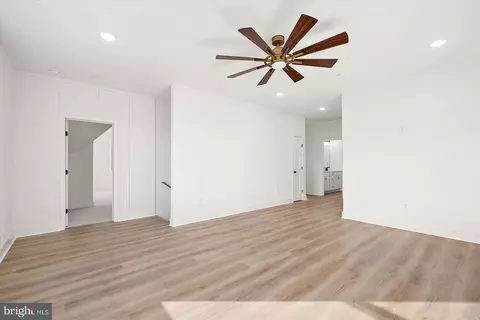Living - 75 King Richard Rd, Berlin, MD 21811 photo 6 of 6