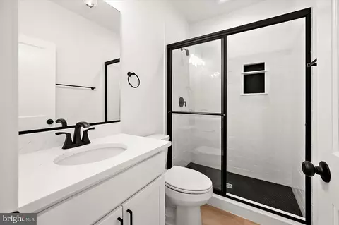 Bath - 75 King Richard Rd, Berlin, MD 21811 photo 10 of 10